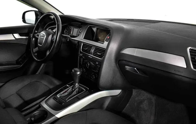 Audi a4 cvt 2010 с пробегом 81 168 км, фото №4