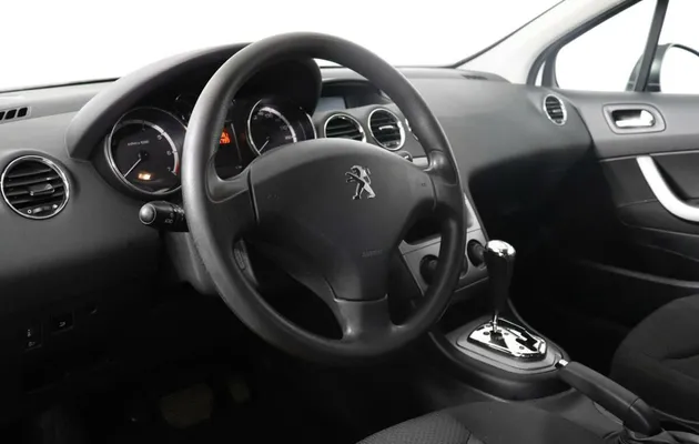 Peugeot 408, фото №9