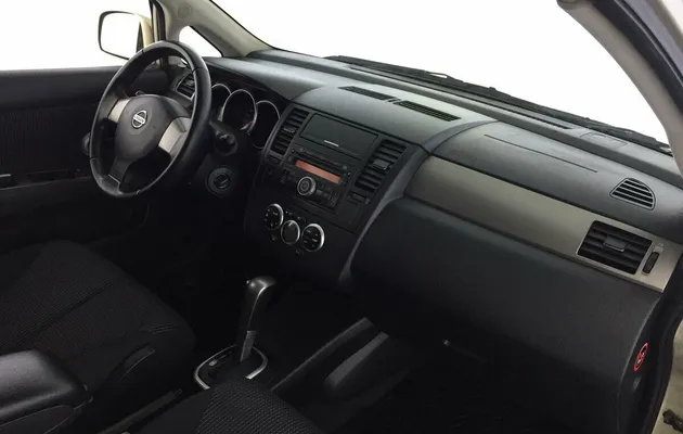 Nissan Tiida I Рестайлинг, фото №5