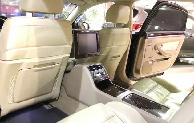 Audi A8 II (D3) Рестайлинг 2, фото №10