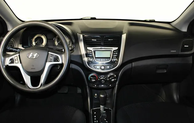 Hyundai Solaris I, фото №5