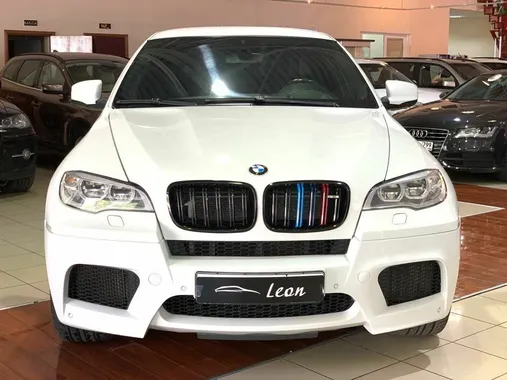 BMW X6_M