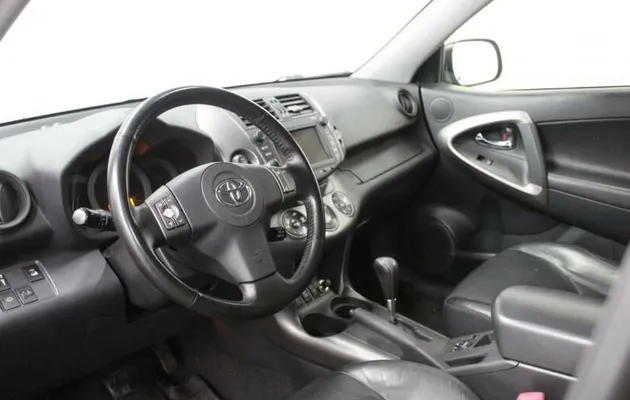 Toyota Rav 4, фото №4