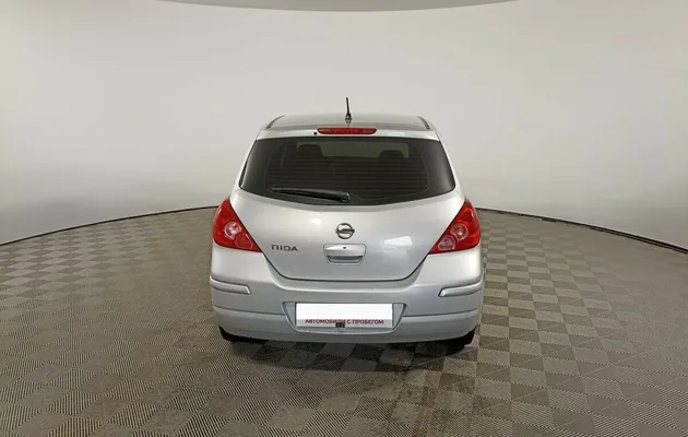 Nissan Tiida I Рестайлинг, фото №3