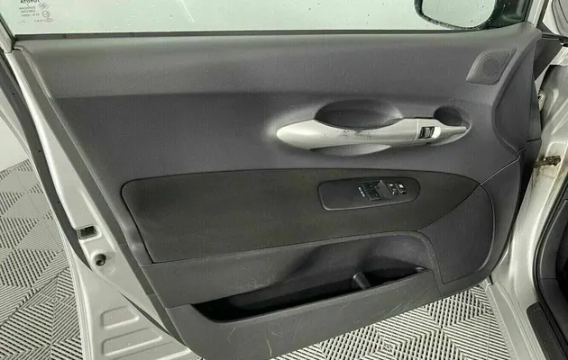 Toyota auris, фото №9