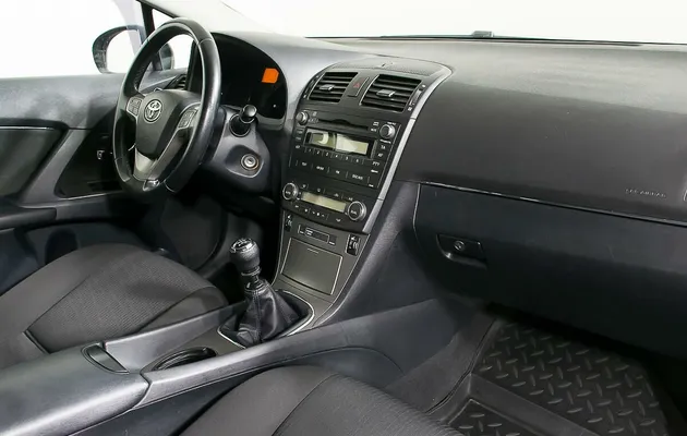Toyota Avensis, фото №5