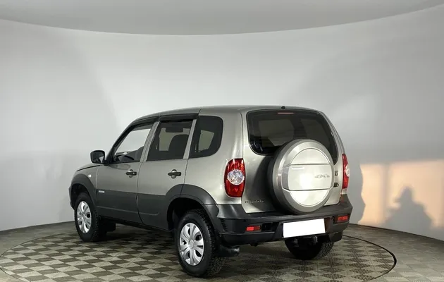 Chevrolet NIVA I Рестайлинг, фото №4