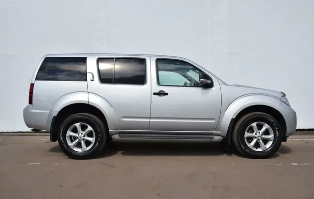 Nissan Pathfinder, фото №3