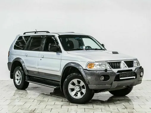 Mitsubishi Pajero Sport