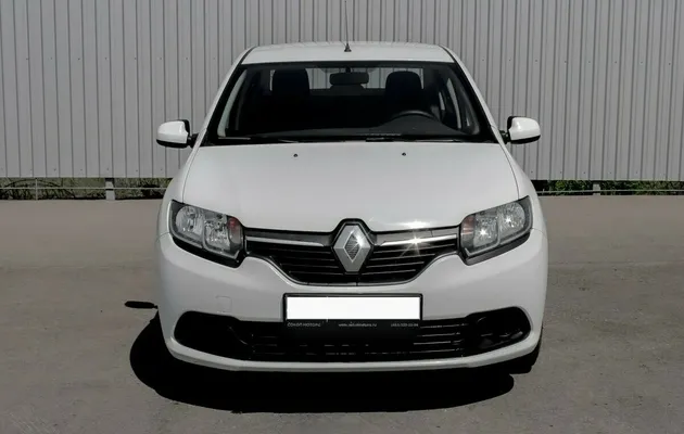 Renault Logan II, фото №1