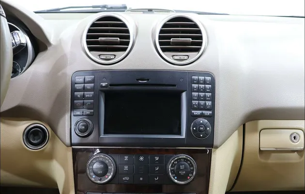 Mercedes-Benz M-klasse, фото №12