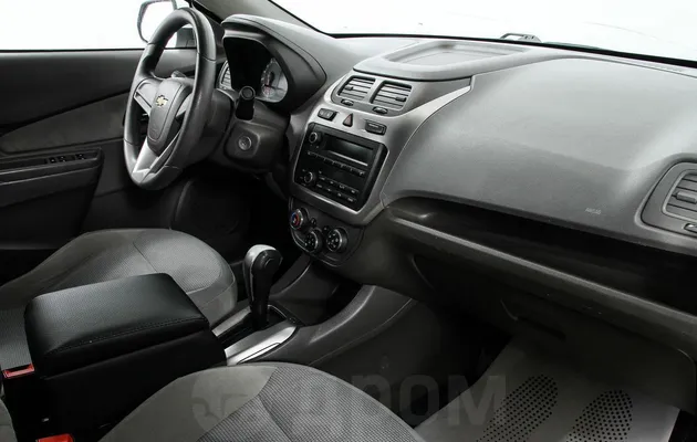 Chevrolet Cobalt, фото №11