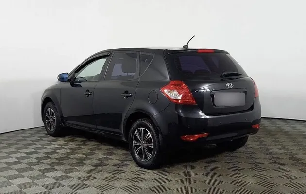 Kia Ceed, фото №2