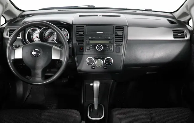 Nissan Tiida I Рестайлинг, фото №5