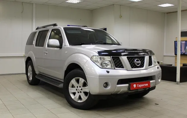 Nissan Pathfinder III, фото №2