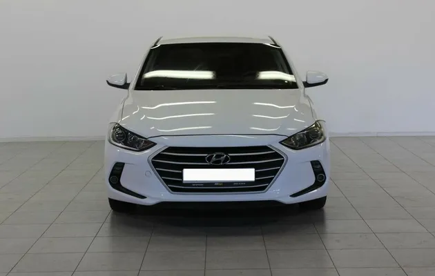 Hyundai Elantra VI (AD), фото №1