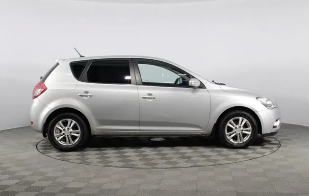 Kia Ceed, фото №3