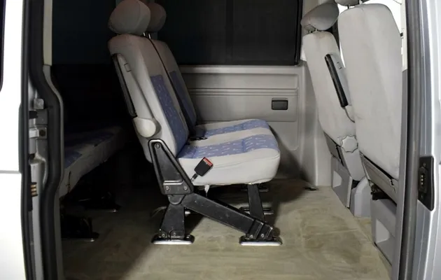 Volkswagen Caravelle, фото №11