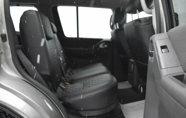 Nissan Pathfinder III Рестайлинг, фото №8