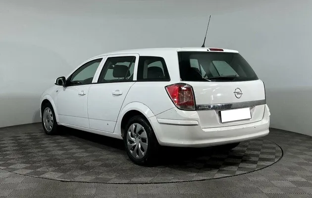 Opel Astra, фото №4
