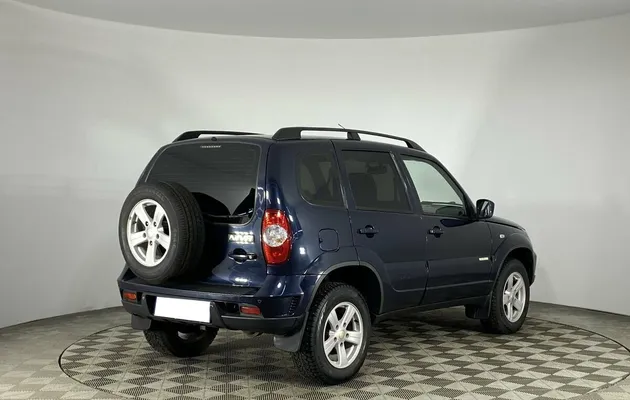 Chevrolet NIVA I Рестайлинг, фото №2