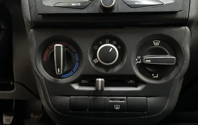 LADA (ВАЗ) Granta I Рестайлинг, фото №7