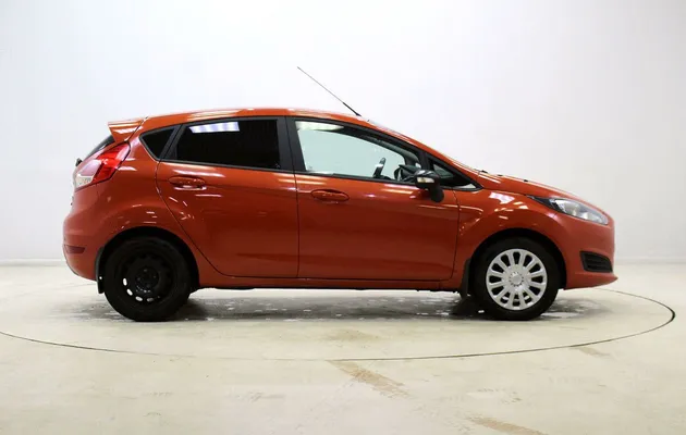 Ford Fiesta, фото №2