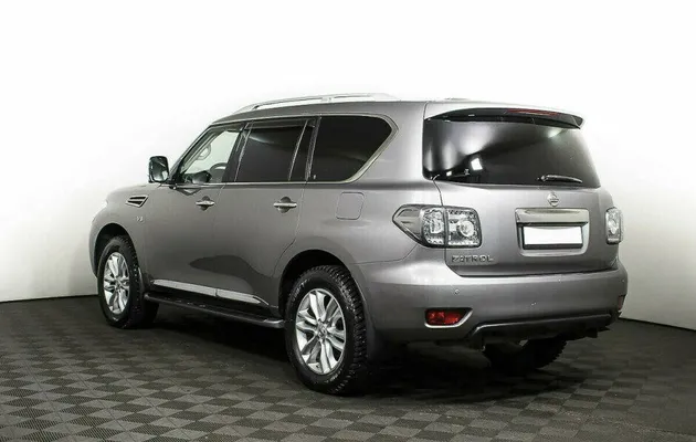 Nissan Patrol 5.6 Автомат, фото №3