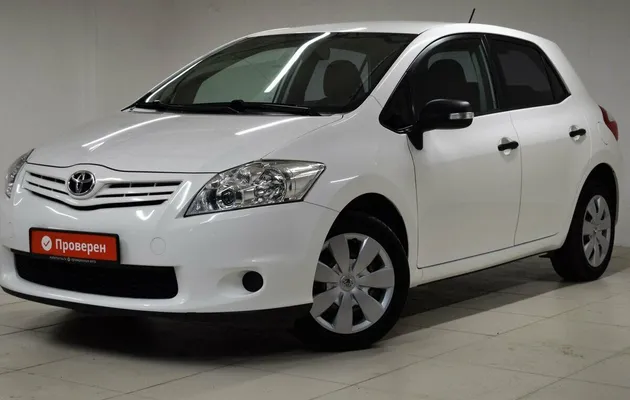Toyota auris i рестайлинг, фото №1
