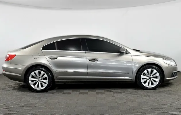 Volkswagen Passat CC, фото №4