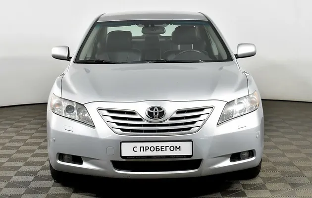 Toyota Camry, фото №1