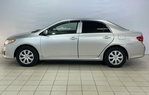 Toyota Corolla X (E140, E150), фото №2