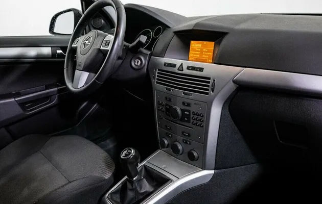 Opel Astra, фото №8