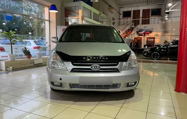 Kia Carnival, фото №1