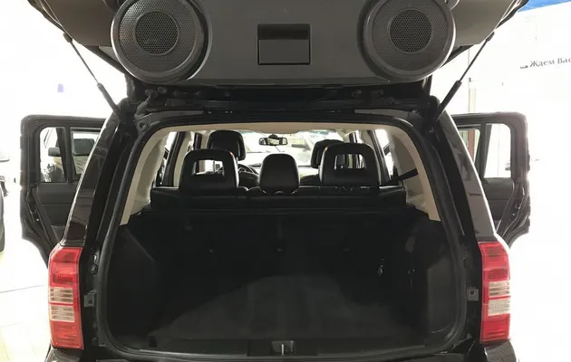 Jeep Liberty (Patriot), фото №10
