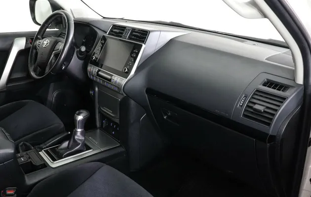 Toyota Land Cruiser Prado 150 Series Рестайлинг 1, фото №6