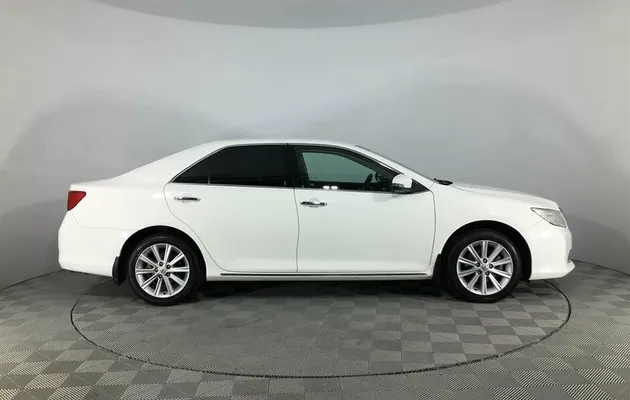 Toyota Camry VII (XV50), фото №3