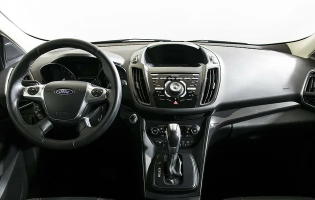 Ford Kuga, фото №9