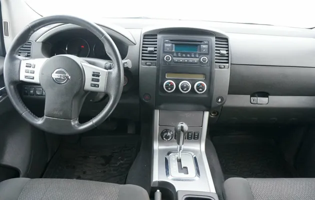Nissan Pathfinder III Рестайлинг, фото №5
