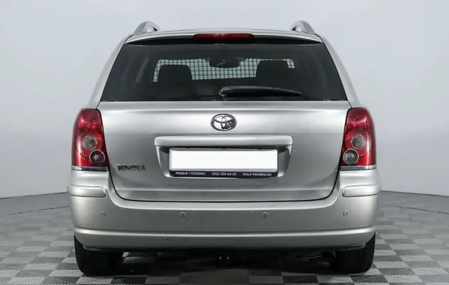 Toyota Avensis II Рестайлинг, фото №3