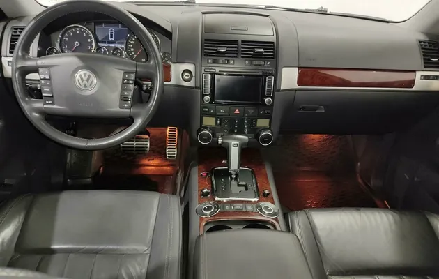 Volkswagen Touareg I Рестайлинг, фото №6