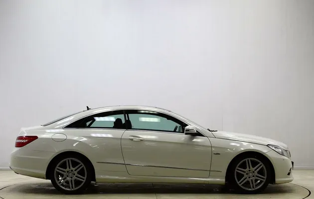 Mercedes-Benz E-klasse, фото №2