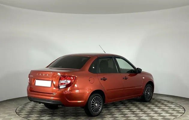 LADA (ВАЗ) Granta I Рестайлинг, фото №2