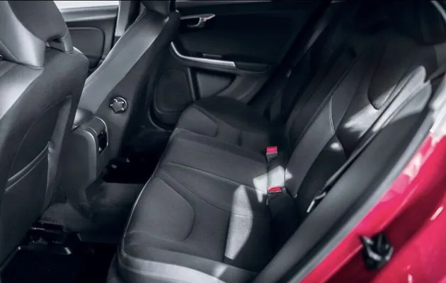 Volvo S60, фото №5