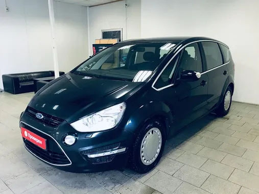 Ford S_MAX