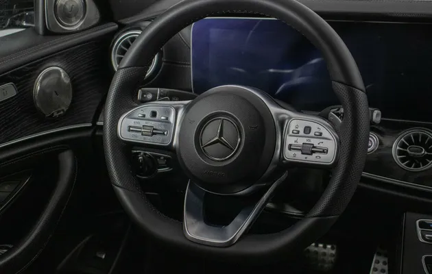 Mercedes-Benz E, фото №8