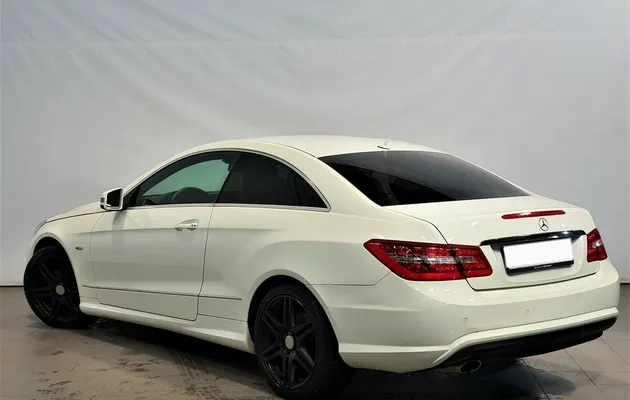 Mercedes-Benz E-Класс 250 5G-Tronic IV (W212, S212, C207), фото №4