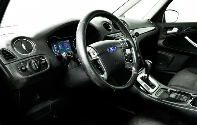 Ford Galaxy II Рестайлинг, фото №5