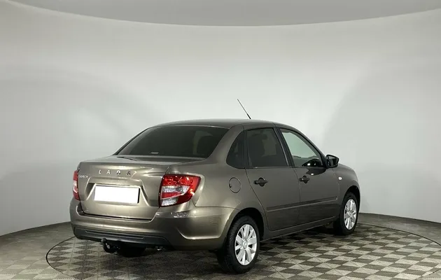 LADA (ВАЗ) Granta I Рестайлинг, фото №2