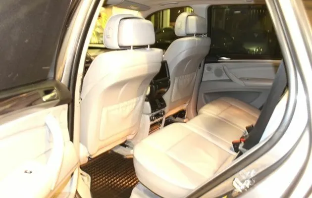 BMW X5 II (E70), фото №8